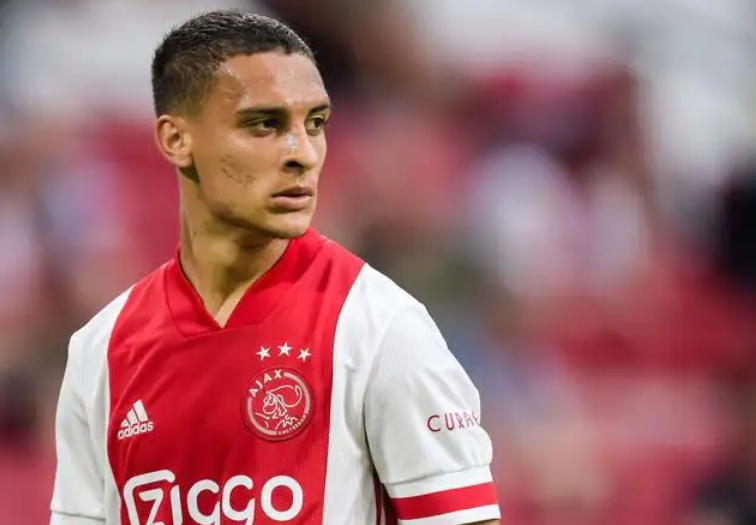 圣安东尼奥马刺内部会议纪要流出——今夜止住颓势,荷甲使命明确,更衣室氛围转暖 圣安东尼奥马刺内部会议纪要流出——今夜止住颓势,荷甲使命明确,更衣室氛围转暖